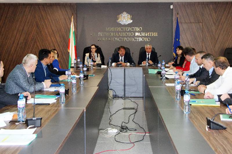 Сформират работна група за промени в Закона за водите, свързани с НПВУ