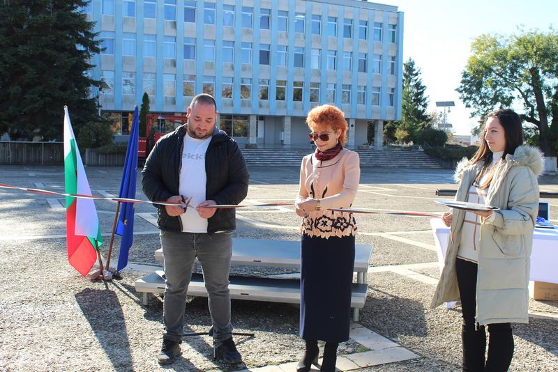 Завърши реконструкцията на водопроводната мрежа в Раднево Завърши реконструкцията на водопроводната мрежа в Раднево