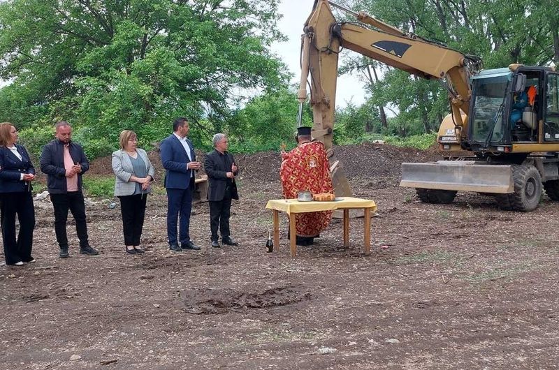 Стартира рехабилитацията на довеждащия водопровод на с. Брестовица, община Родопи Стартира рехабилитацията на довеждащия водопровод на с. Брестовица, община Родопи