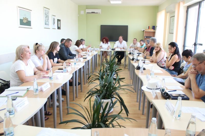 Стартират ремонти за подобряване на водоснабдяването в района на Сакар Стартират ремонти за подобряване на водоснабдяването в района на Сакар