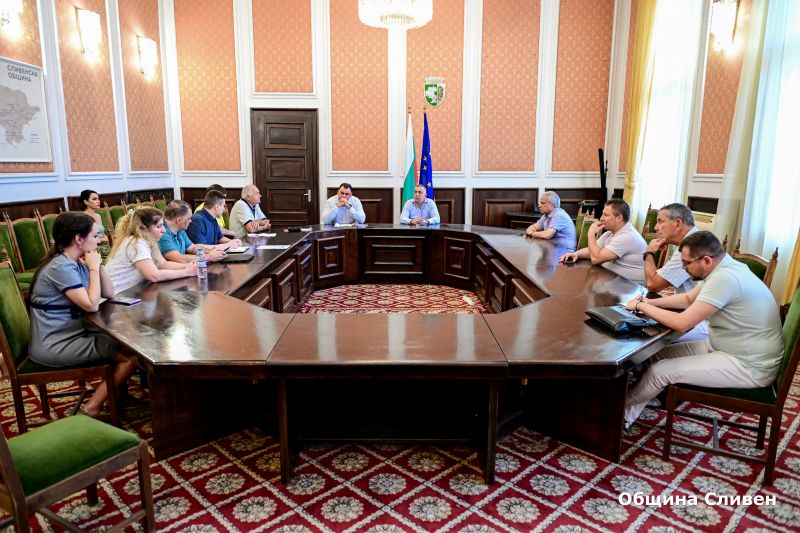 Предстои реконструкция на ВиК мрежата в Сливен Предстои реконструкция на ВиК мрежата в Сливен